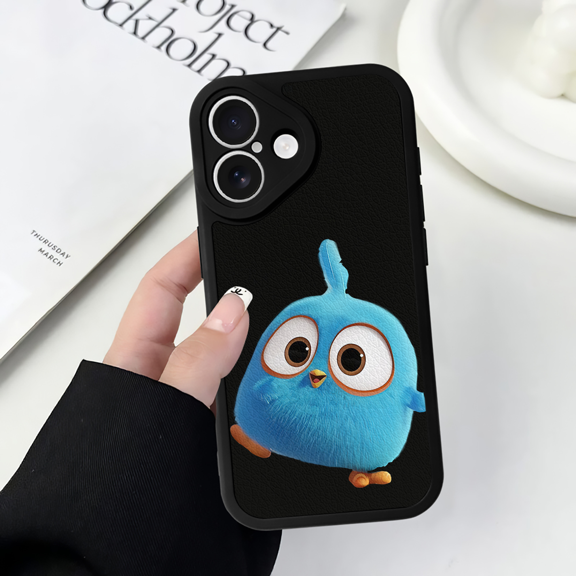 （画像用） Angry Birds アングリーバード 【iPhone 16シリーズ対応】シリコンスマホケース（レザー調） 材質：シリコン